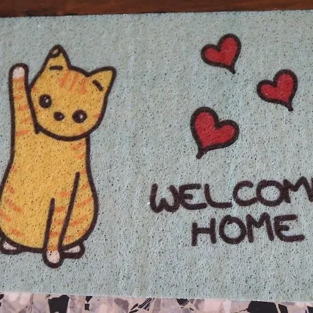 Apartment La Casa Di Valentino - Grazioso Ed Ampio Bilocale *