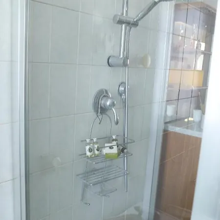 Apartamento La Casa Di Valentino - Grazioso Ed Ampio Bilocale *