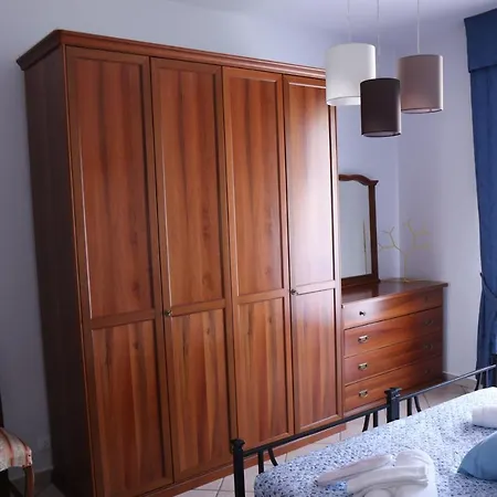 La Casa Di Valentino - Grazioso Ed Ampio Bilocale *