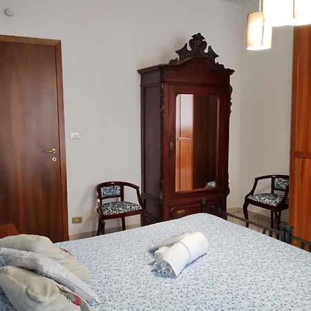 La Casa Di Valentino - Grazioso Ed Ampio Bilocale Apartment *