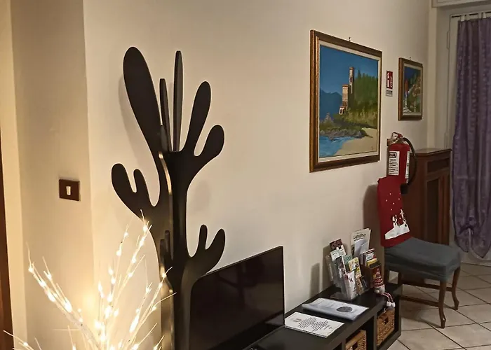 La Casa Di Valentino - Grazioso Ed Ampio Bilocale *